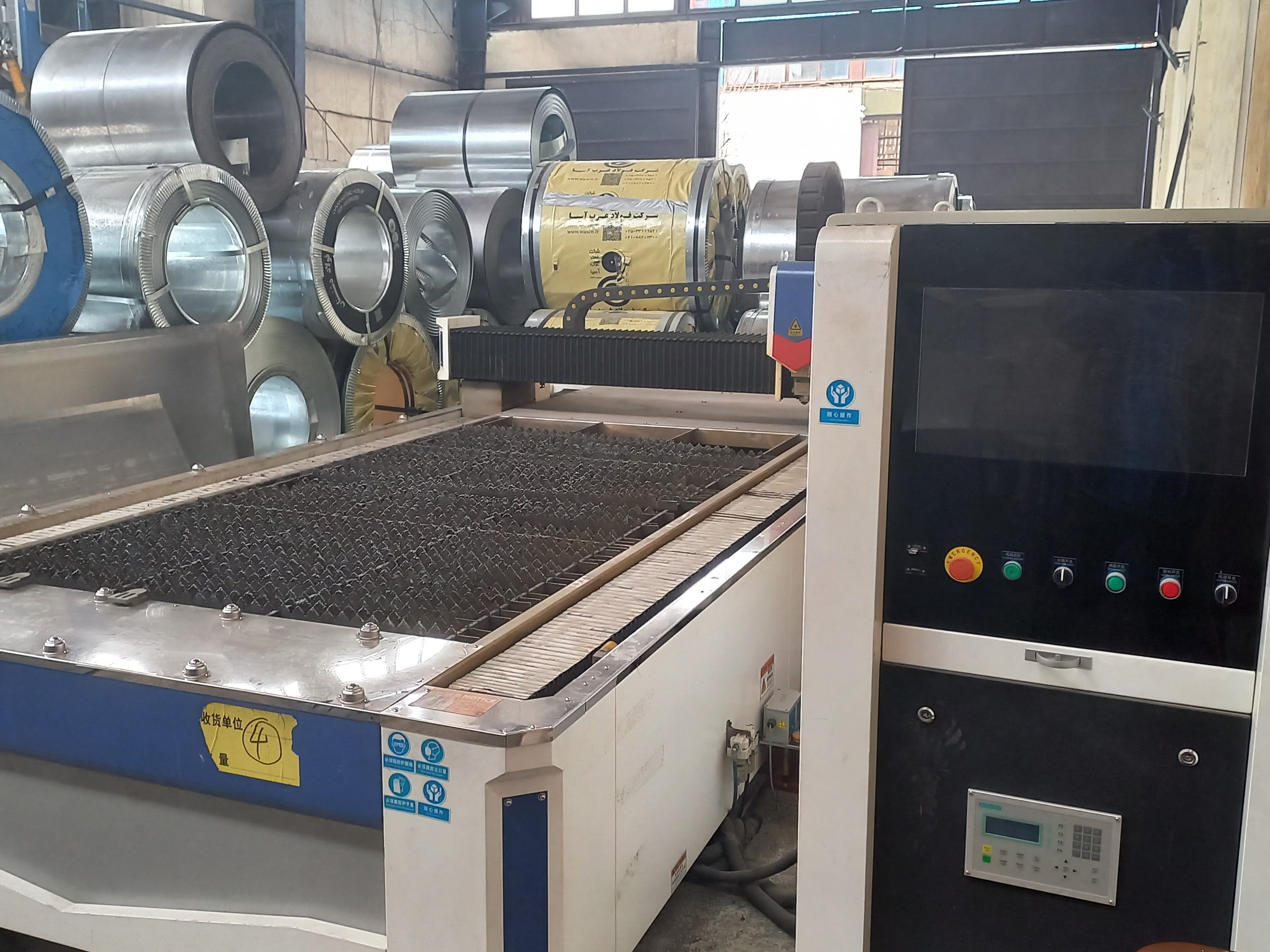 دستگاه برش لیزر آهن